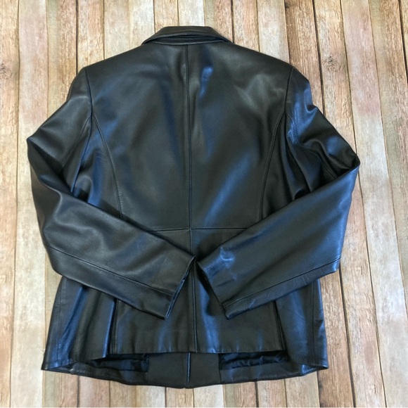Valerie Steven’s Black Lined 100% Leather Button Down Jacket Size XL Preowned - Picture 6 of 11